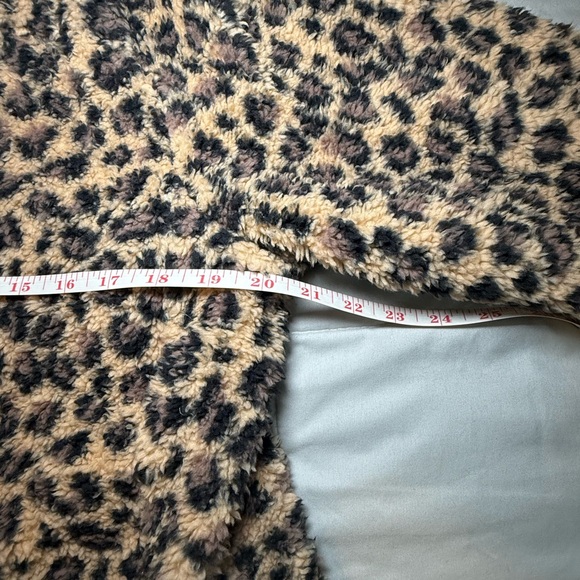 ✨NWT! Calvin Klein Women’s Leopard Print Faux Fur Zip-Up Jacket – Size XL - Picture 6 of 10